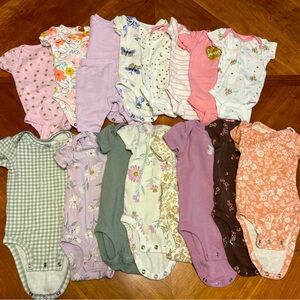 Carter’s 16 Piece Onesie Bundle
